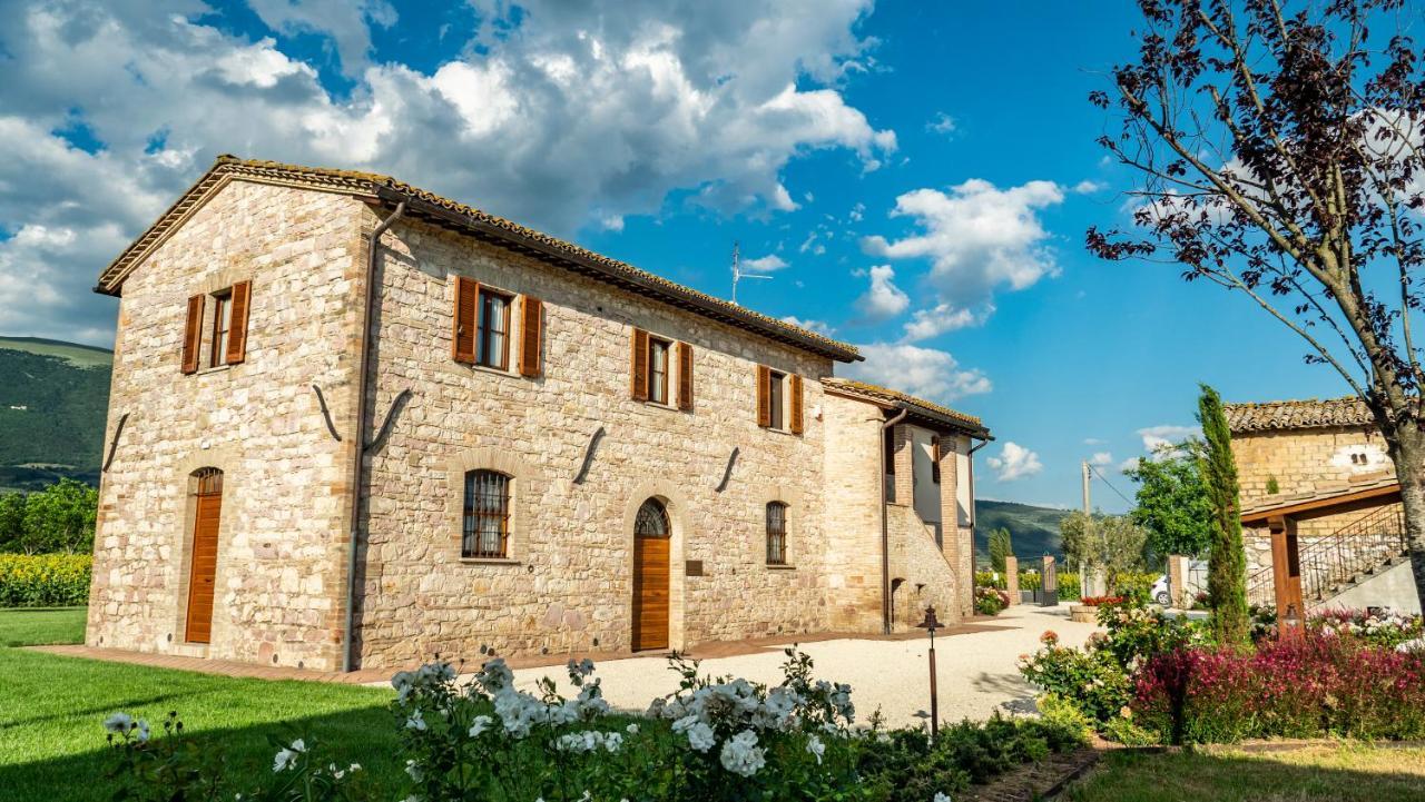 Borgo Degli Angeli Resort E Spa San Vitale Bagian luar foto