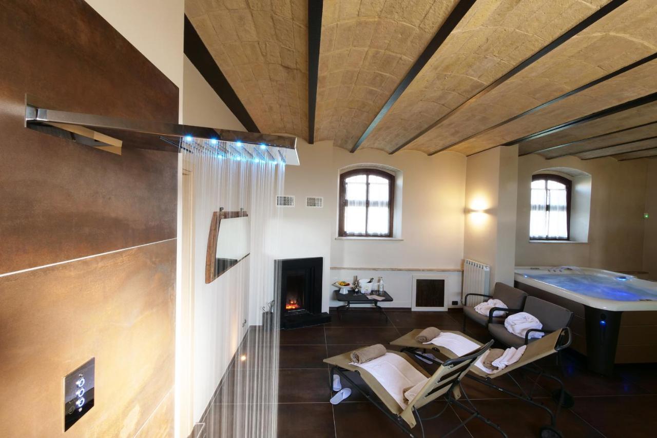 Borgo Degli Angeli Resort E Spa San Vitale Bagian luar foto