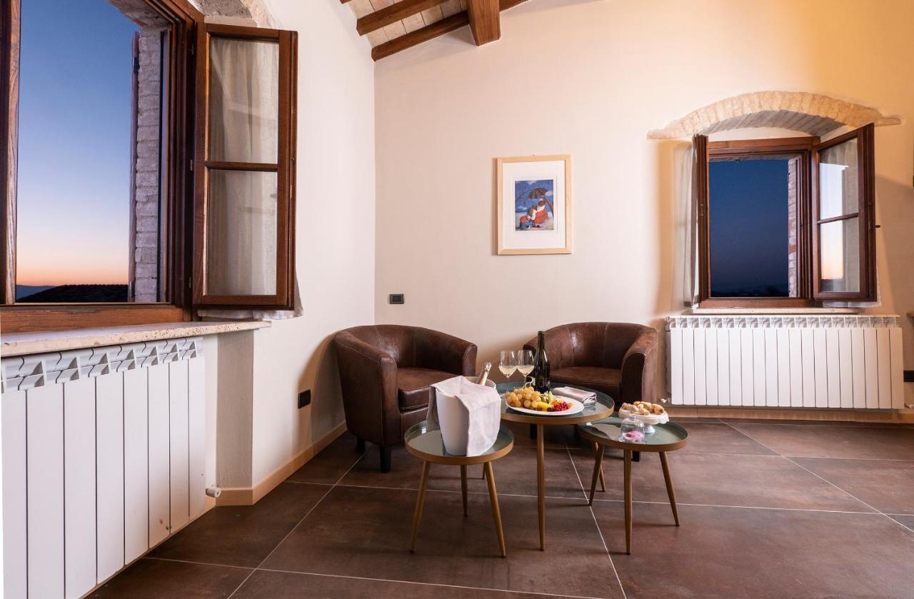 Borgo Degli Angeli Resort E Spa San Vitale Bagian luar foto
